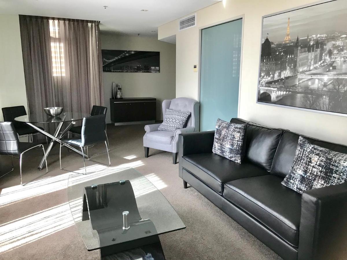 Adelaide Dress Circle Apartments - North Terrace Exterior foto