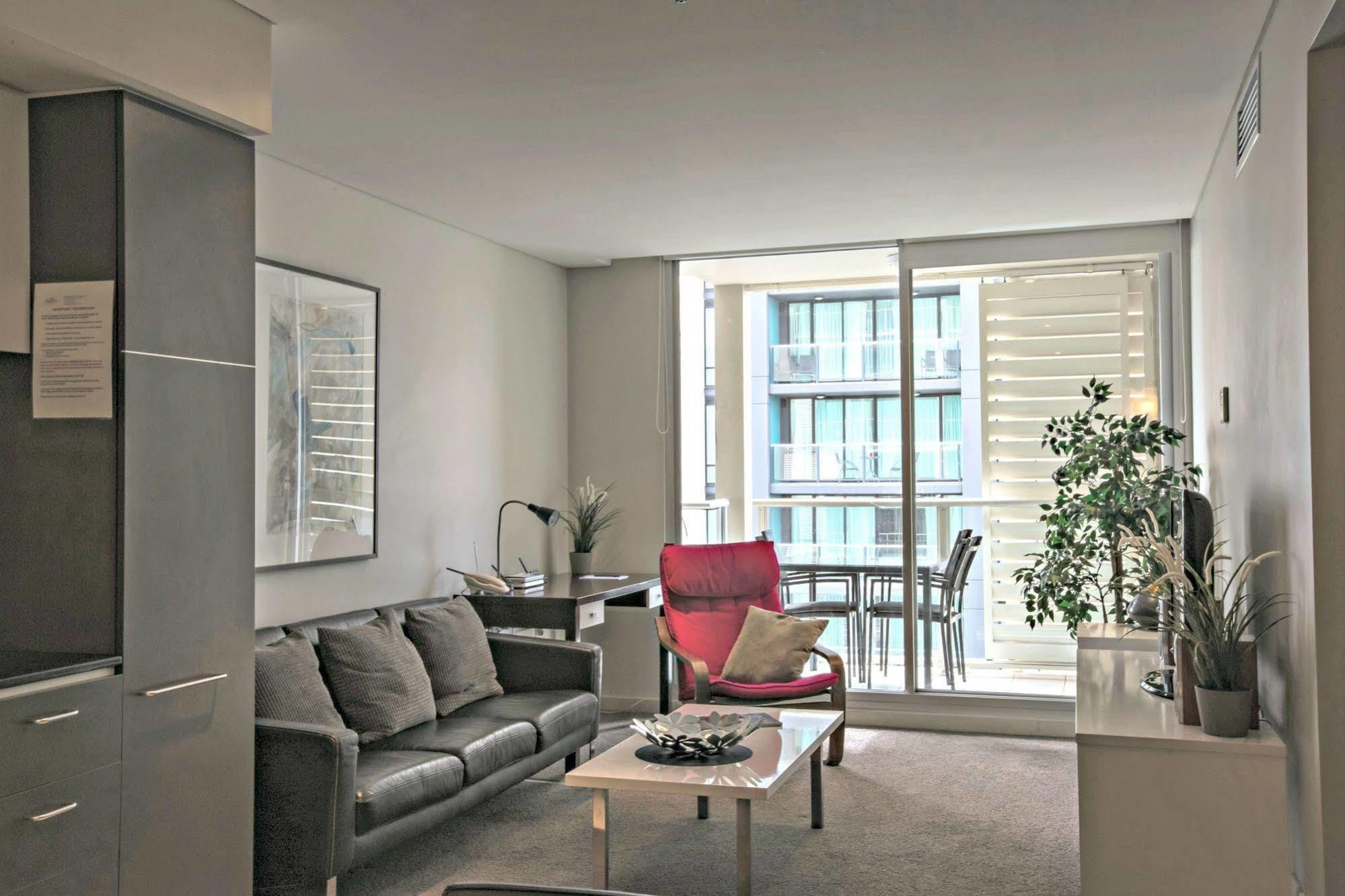 Adelaide Dress Circle Apartments - North Terrace Exterior foto